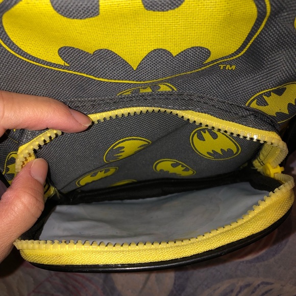 Small Batman backpack - Picture 2 of 9
